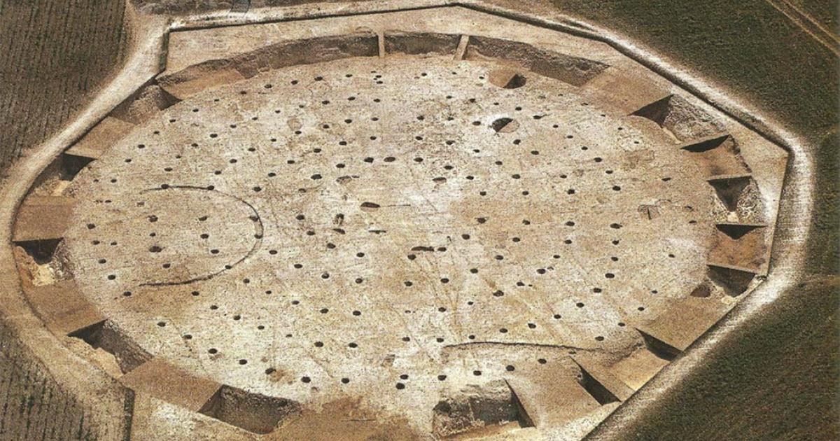 Part of the Mount Pleasant mega henge under excavation in the early 1970s.             Source: Cardiff University