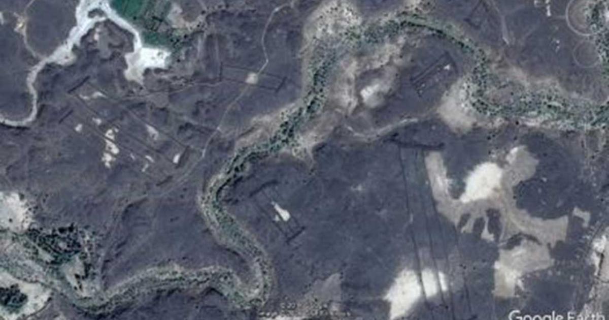 Google Earth image of manmade stone structures in Saudi Arabia