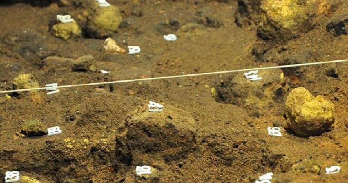 Mysterious Metallic Spheres Mexico