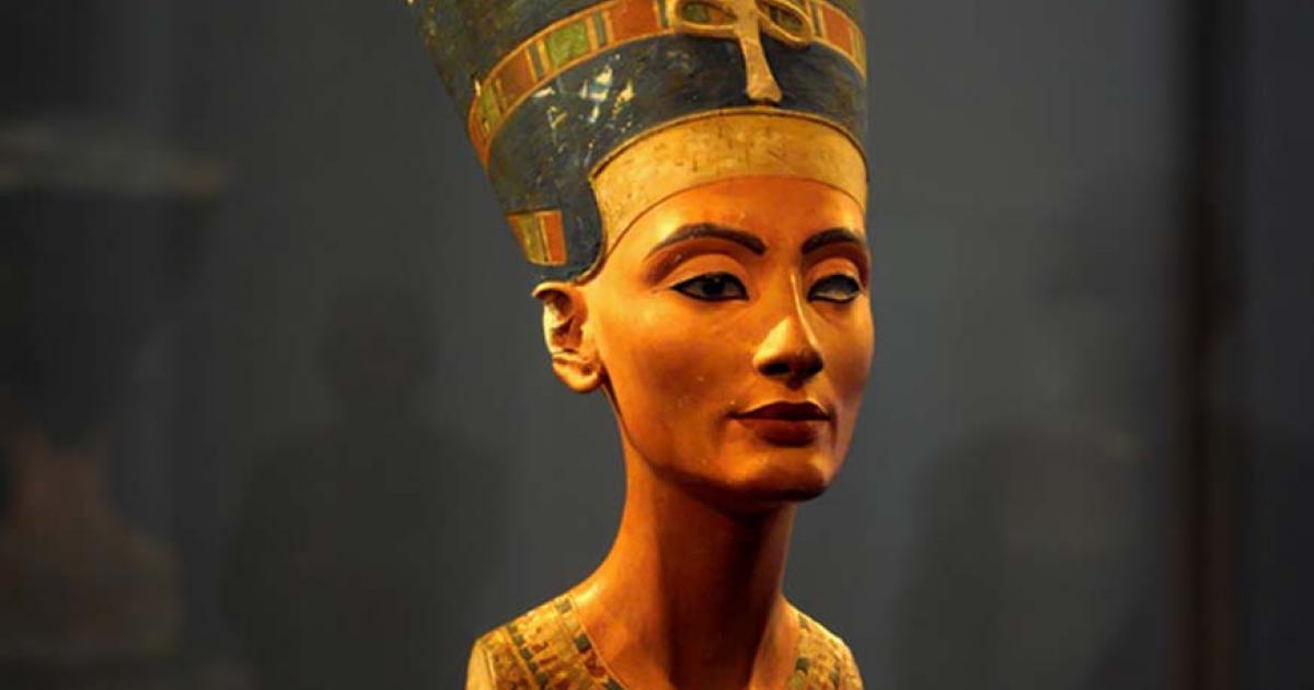 Imagination vs Reality: What if Nefertiti Was Not as Lovely as We are Expected to Believe?