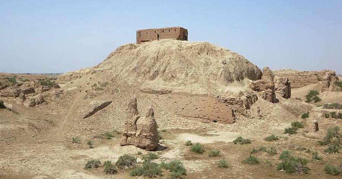 The ruins of the Enlil temple, or the Ekur, in Nippur, which was once the most important pilgrimage destination in Mesopotamia. The brick structure on top was constructed by American archaeologists around 1900.		Source: David Stanley /CC BY 2.0