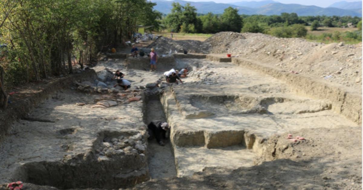 The archaeological excavation in ancient Fregellae uncovered the oldest known villa in the region.