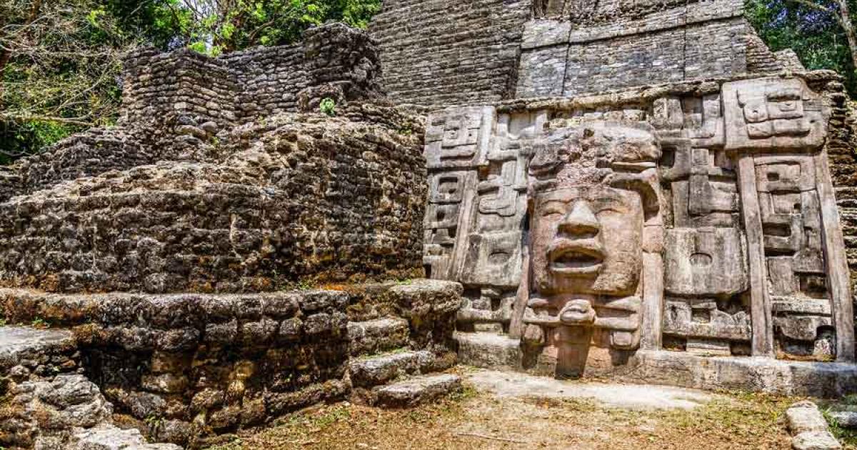 Olmec and Maya architecture have more than a few things in common as has been recently revealed by a massive LiDAR survey project in southern Mexico. The Olmecs came first but the Mayas copied their approach to ritual architecture. This image shows a Maya building in the Lamanai archaeological reserve in Belize.		Source: vadim.nefedov / Adobe Stock