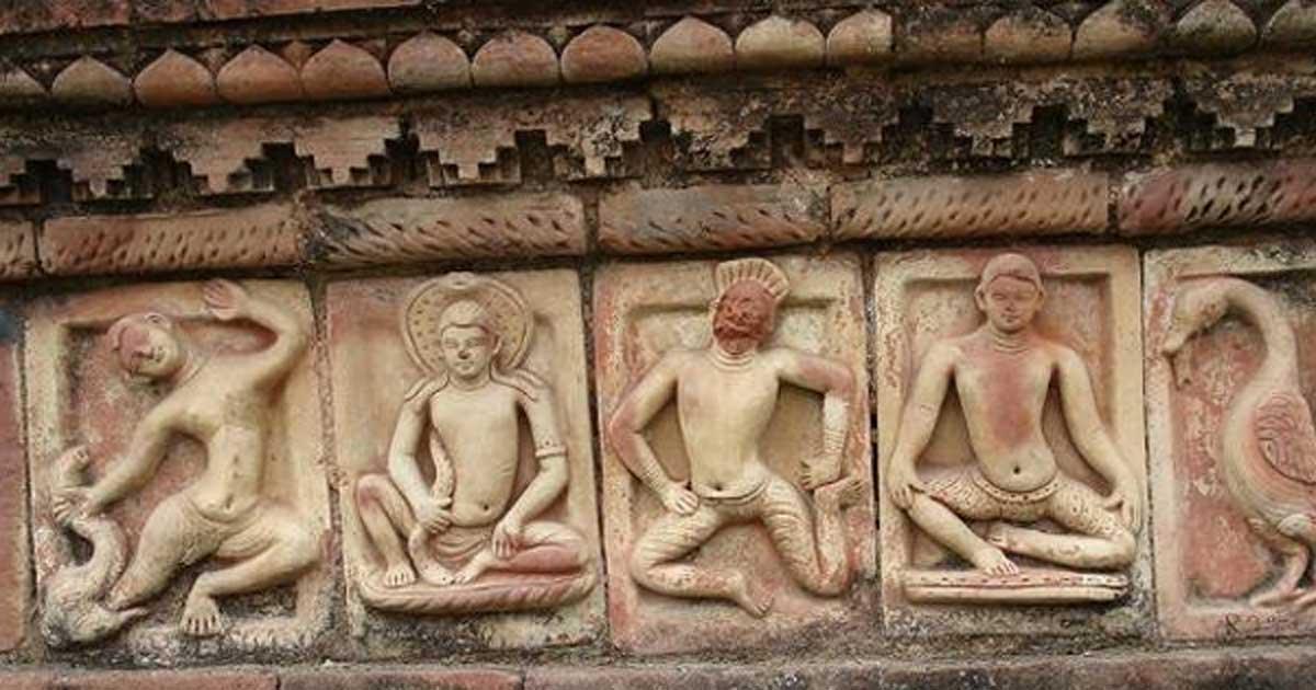 Central shrine decor at Somapura Mahavihara, a Buddhist center of learning from the Pala empire.