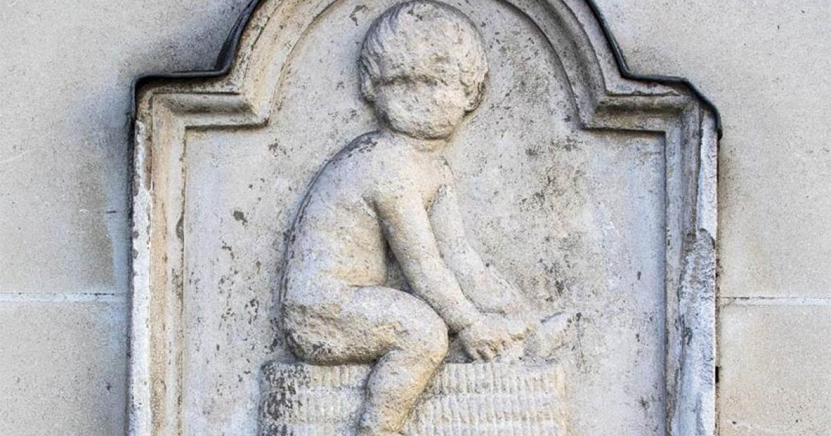 The Panyer Boy, An Enigma on the Streets of London