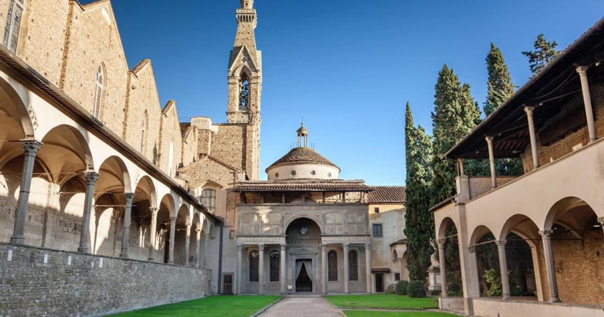 Pazzi chapel, Santa Croce Florence, stills stands, but after the Pazzi Conspiracy against the Medici family, the Pazzis were banished and had to change their name. 		Source: adisa / Adobe Stock