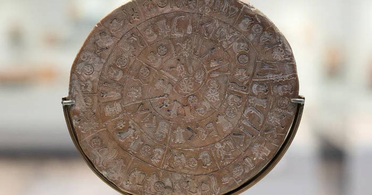 The Phaistos disc front side.