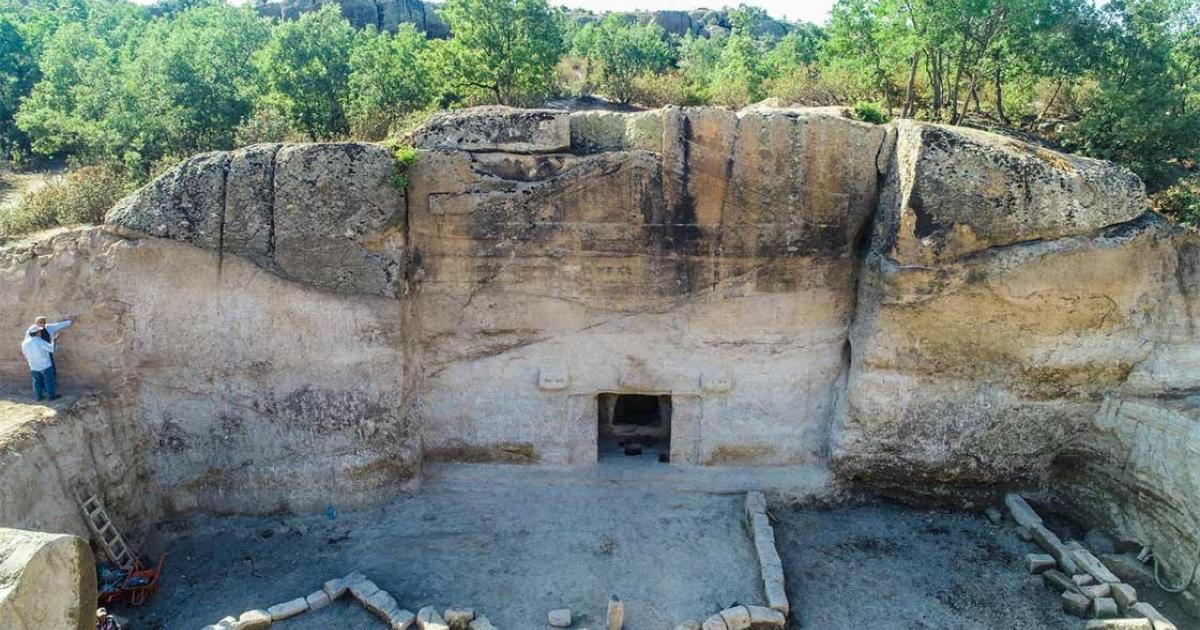 A rare Phrygian temple was found to lie beneath the famous Maltas monument in Turkey and more will surely be found in the subterranean levels of the site.   Source: Anadolu Agency