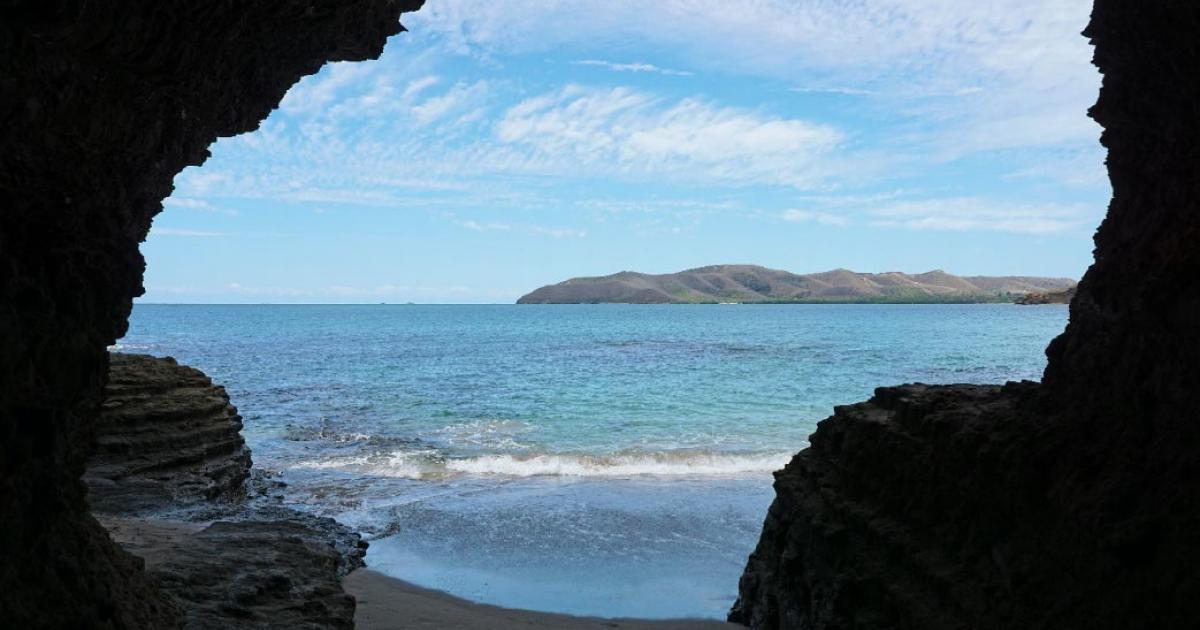 New Caledonia Cave. Credit: damedias / Adobe Stock