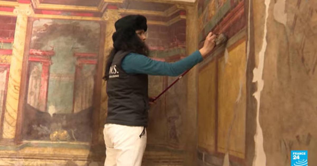 Workers are restoring the luxurious 1st century BC residence of Poppaea Sabina. 