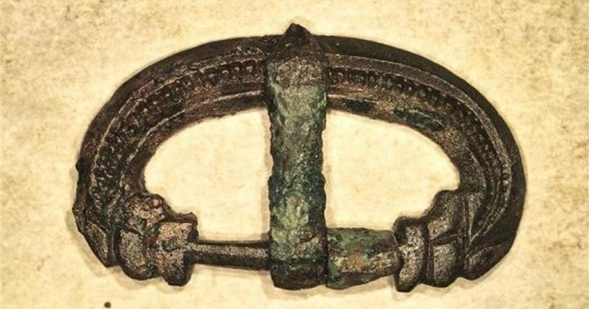Rare Discovery of Late Roman official and Precious Belt Buckle Unearthed in Leicester