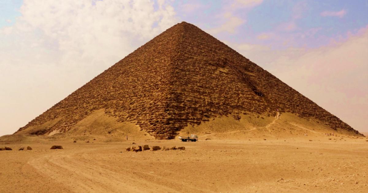 Red Pyramid of Sneferu at Dahshur.
