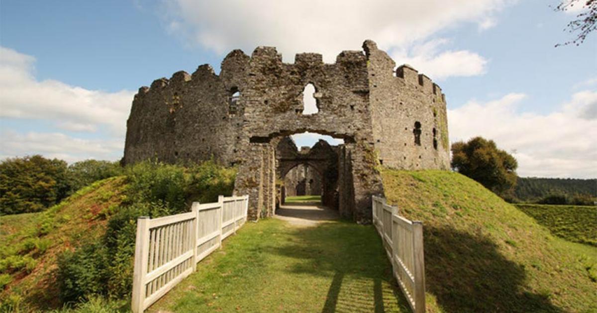 Restormel castle in Cornwall             Source: Richard Croft / CC BY SA 2.0