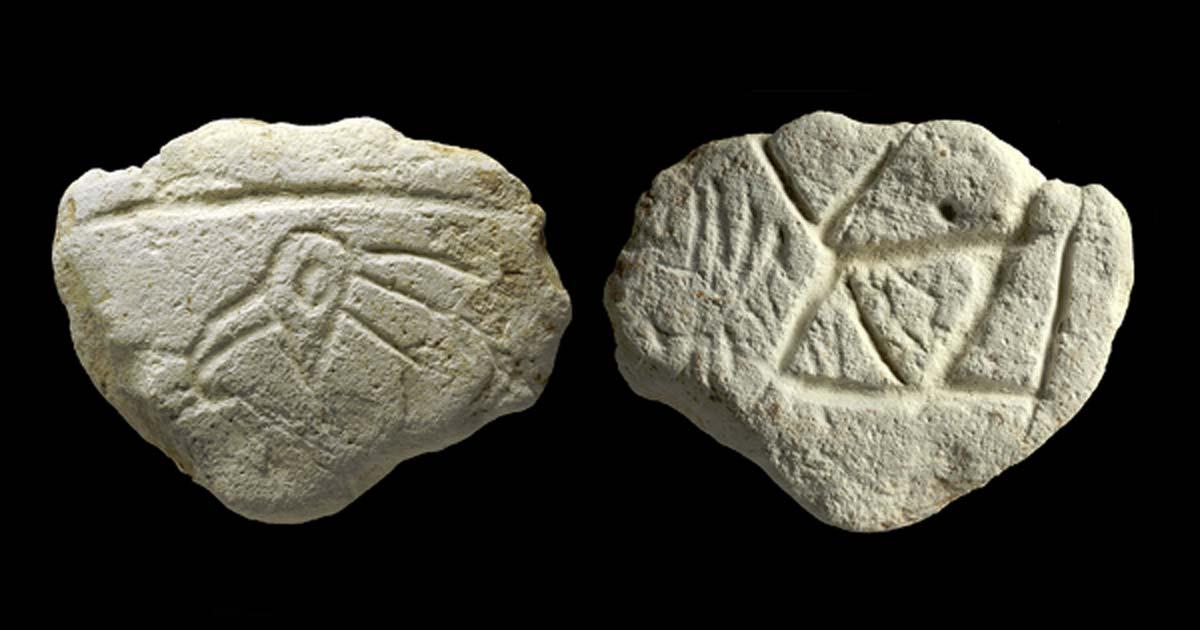 The bird plaquette. 