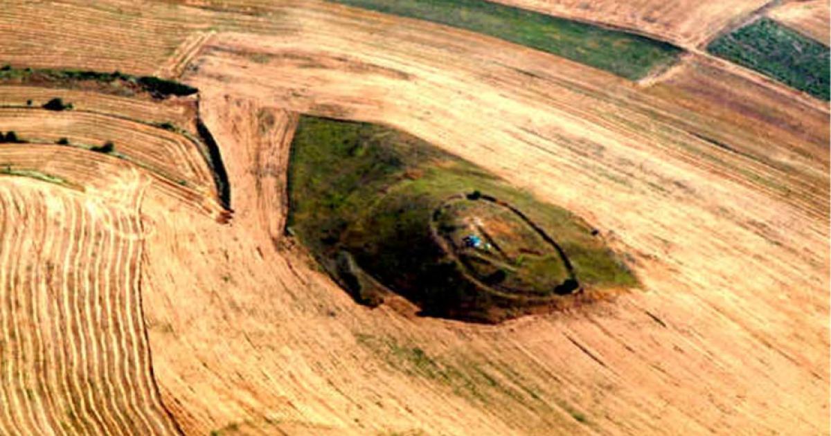 Ritual mound and geoglyph at Kanda, Republic of Macedonian. 