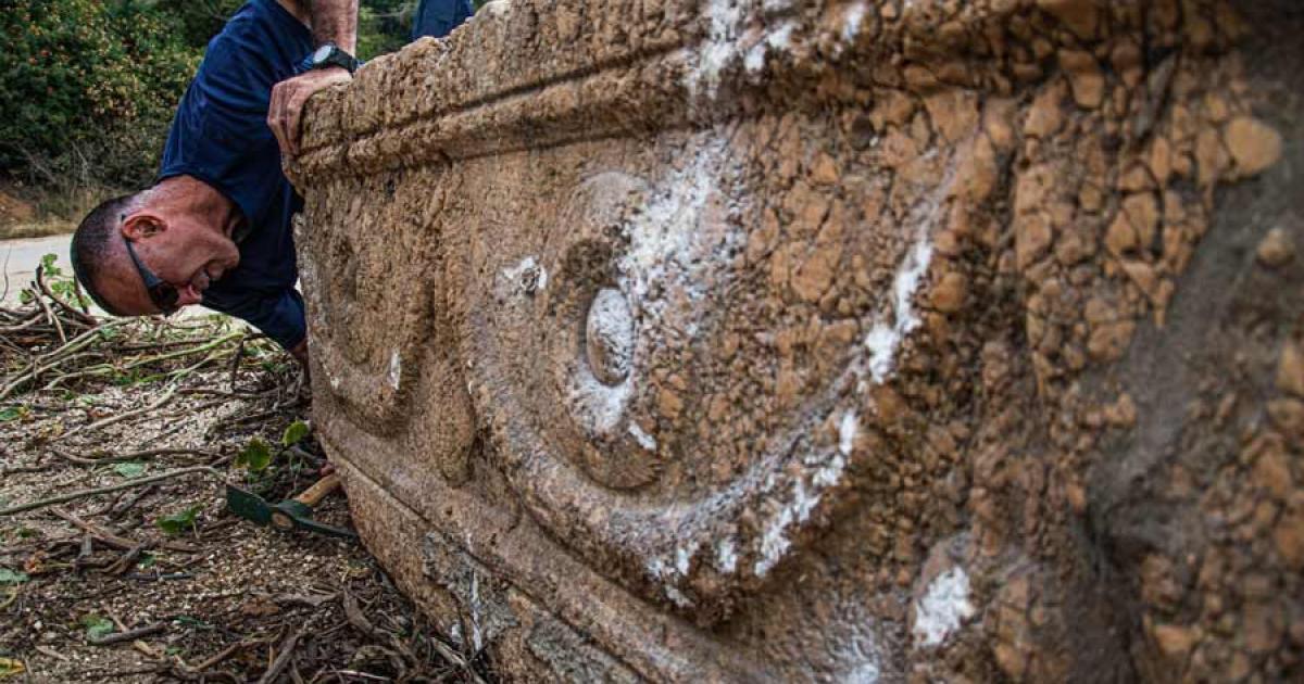 Decorated Roman Coffins Defended From Afterlife Threats