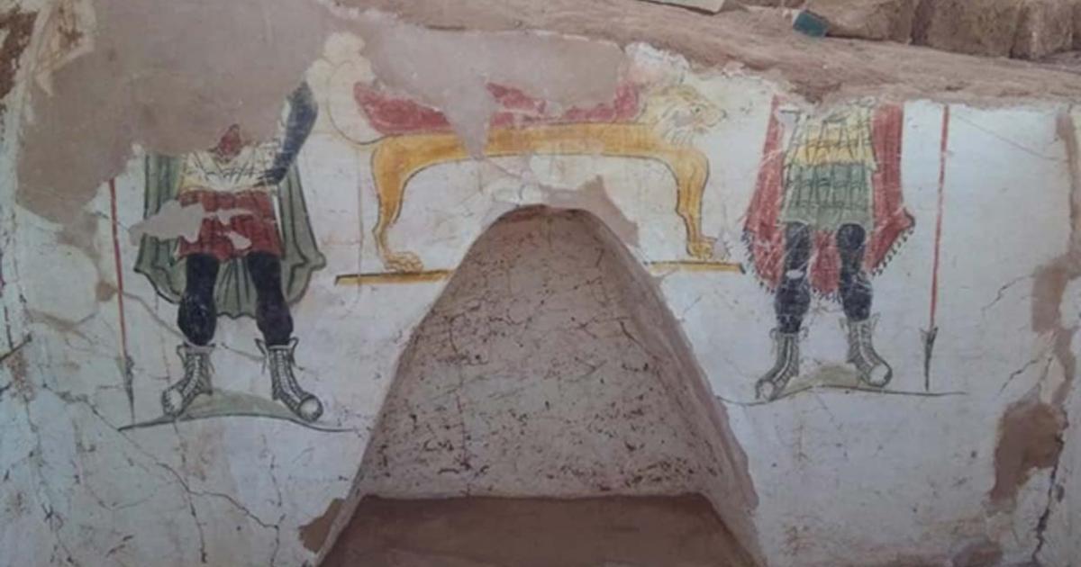 Detail of a mural around a niche in one of the Roman tombs found at Beir Al-Shaghala archaeological site in Egypt’s Dakhla Oasis.