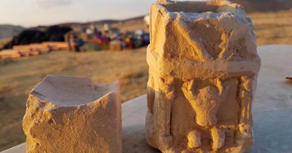 Two cultic incense altars found in one of the rooms of the structure (Image: Michal Haber, Israel Antiquities Authority)