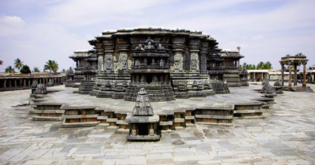 The Sacred Ensembles of the Hoysala