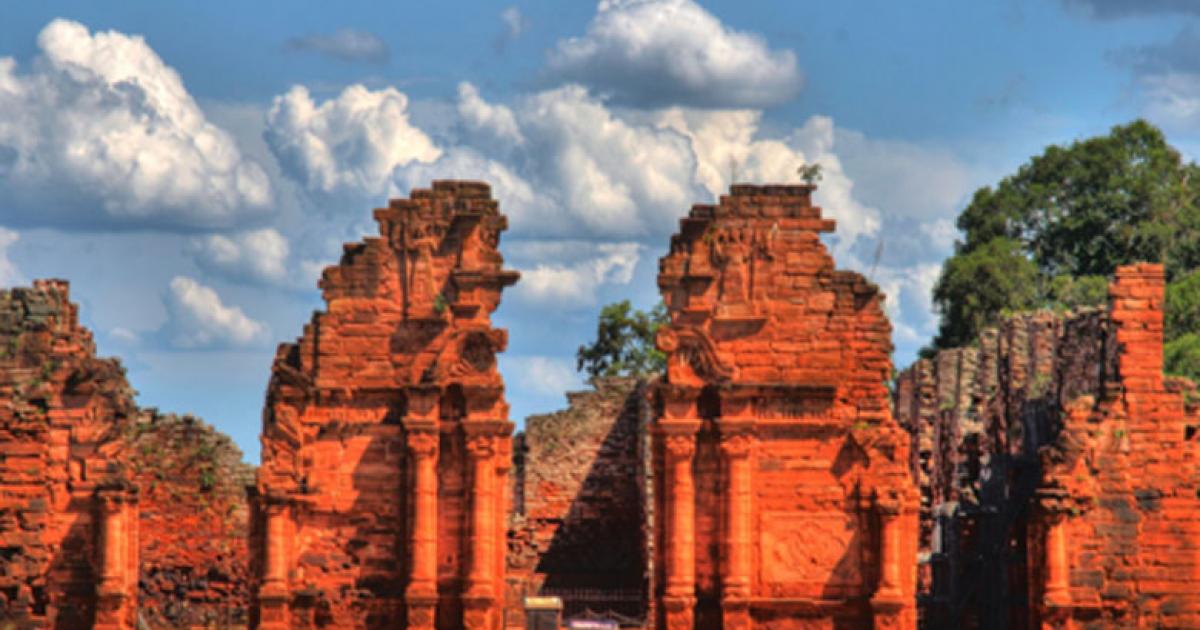 Ruins of San Ignacio Miní, Argentina   