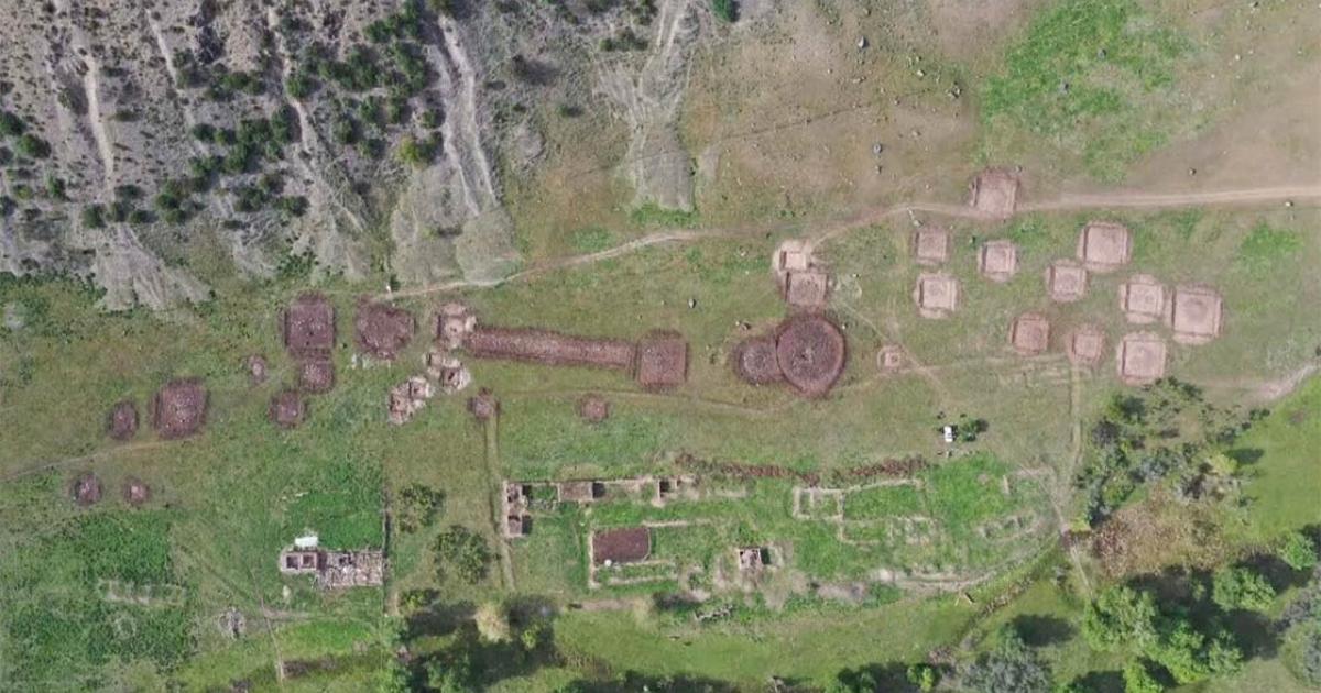 This Bronze Age site in Xinjiang, China may help researchers discover more about the Silk Road’s origins. Source: CCTV