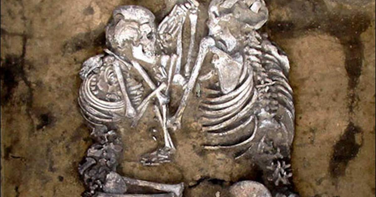 Adult couple in embrace from Siberia.