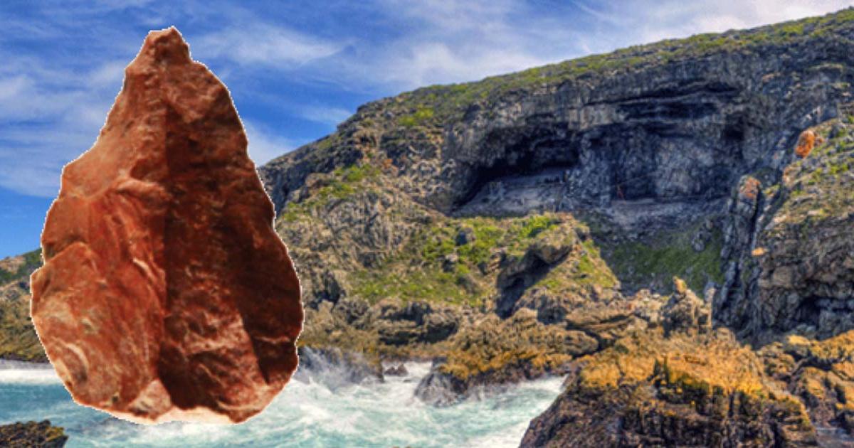 Insert: Example of a Howiesons Poort stone tool found at the Klipdrift Shelter. Background: Overview of Klipdrift Complex From Sea. (Credits Magnus Haaland). Experts have found that similar tools were found hundreds of kilometers away in the Stone Age in South Africa.