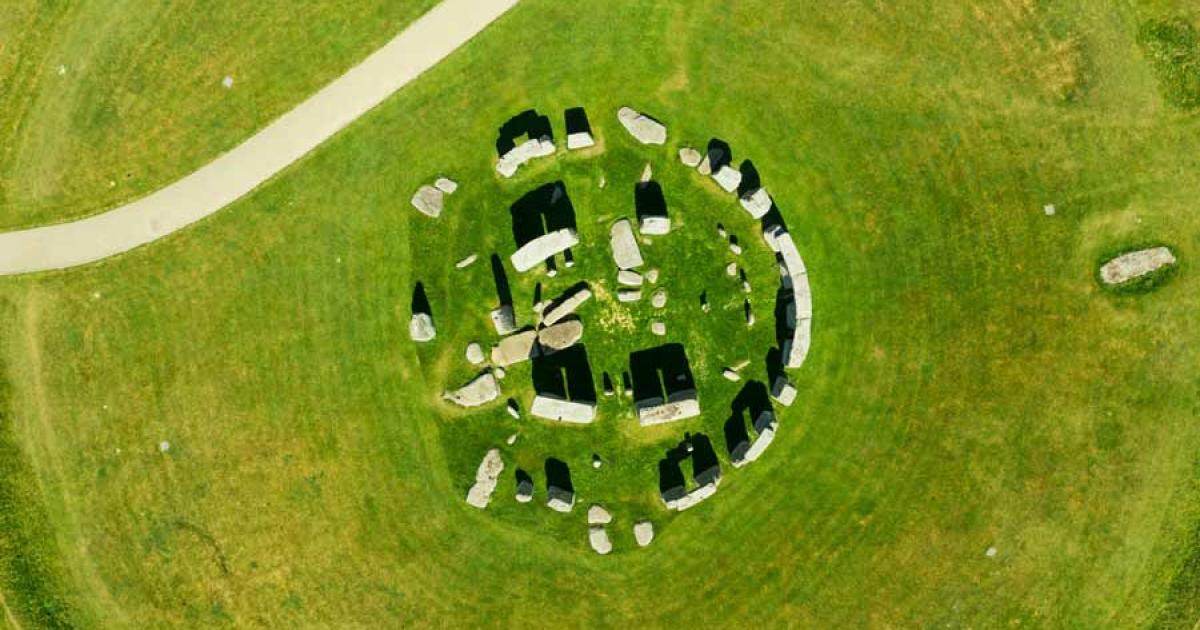 Welsh Nationalists Want Stonehenge Bluestones Returned to Wales 