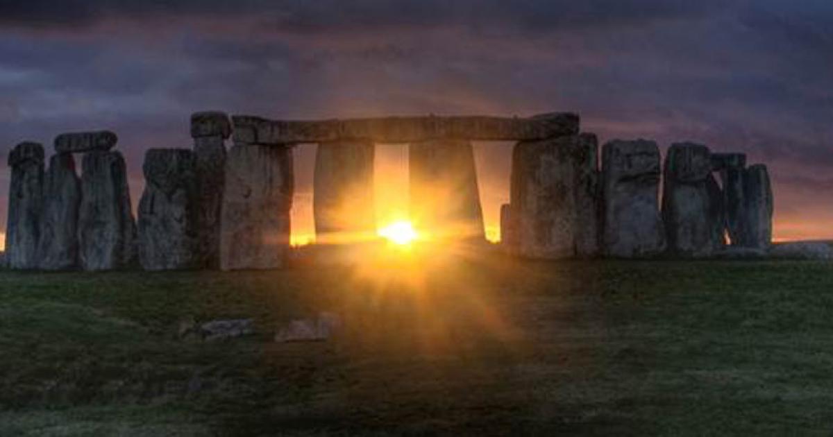 Understanding the Stonehenge calendar is easy if you follow Stephen Childs’ thinking in this article and in his book “Stone Circles Explained.” This image shows sunrise at this ancient site.		Source: Gail Johnson / Adobe Stock