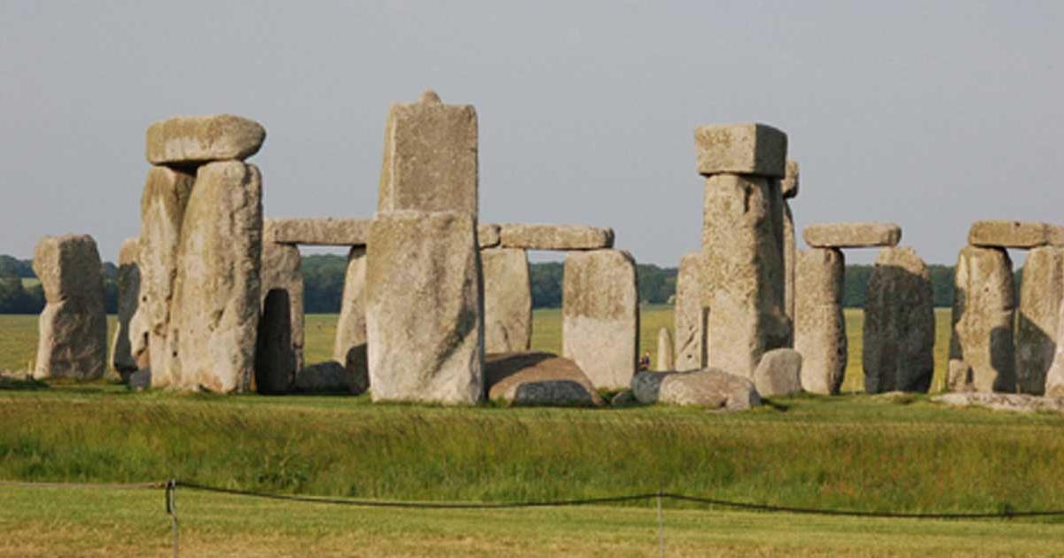 Stonehenge could have been constructed with the help of pig fat.      Source: Public Domain