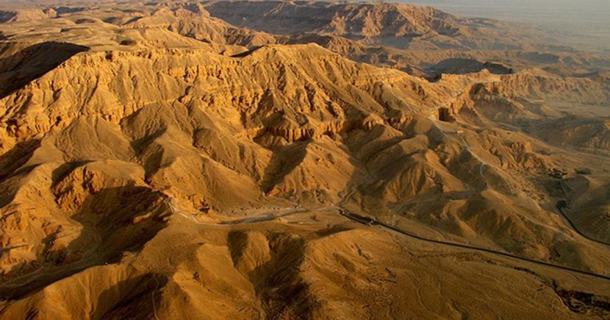 General view of the Valley of the Queens