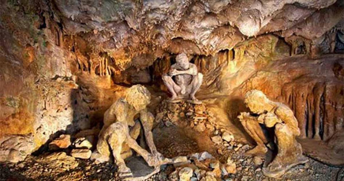 Stone Age scene recreation in Theopetra cave.