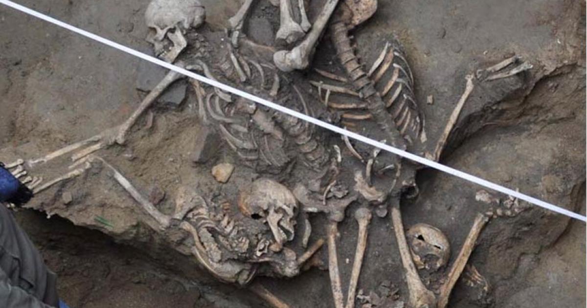 Three skeletons discovered in a pit excavated at Bucharest’s University Square. 