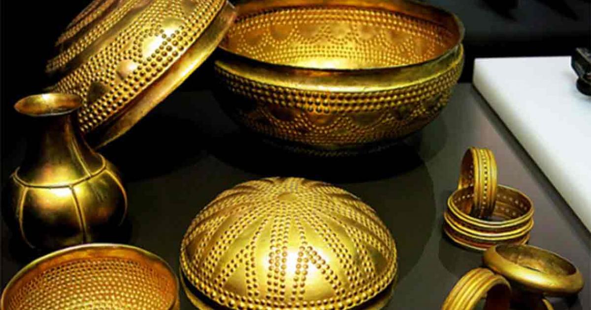 Replicas of the Treasure of Villena. Source: Public Domain