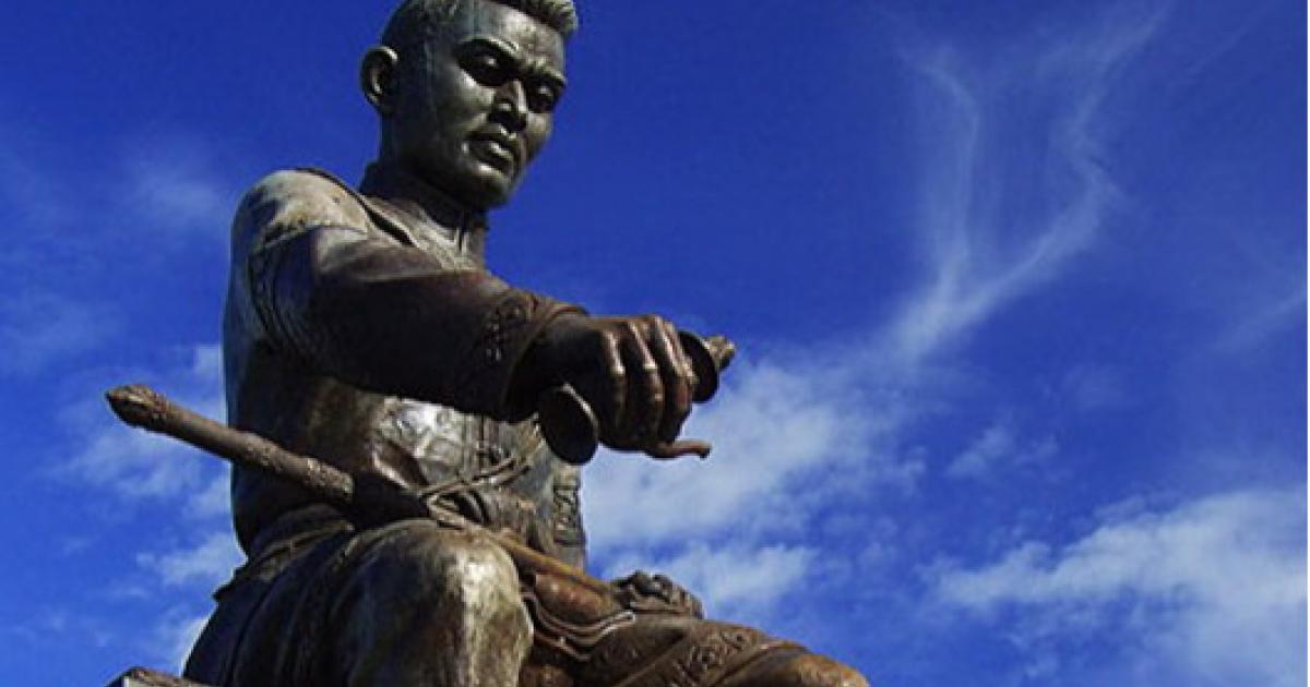 Royal Monument of King Naresuan, Tha Pho, Thailand