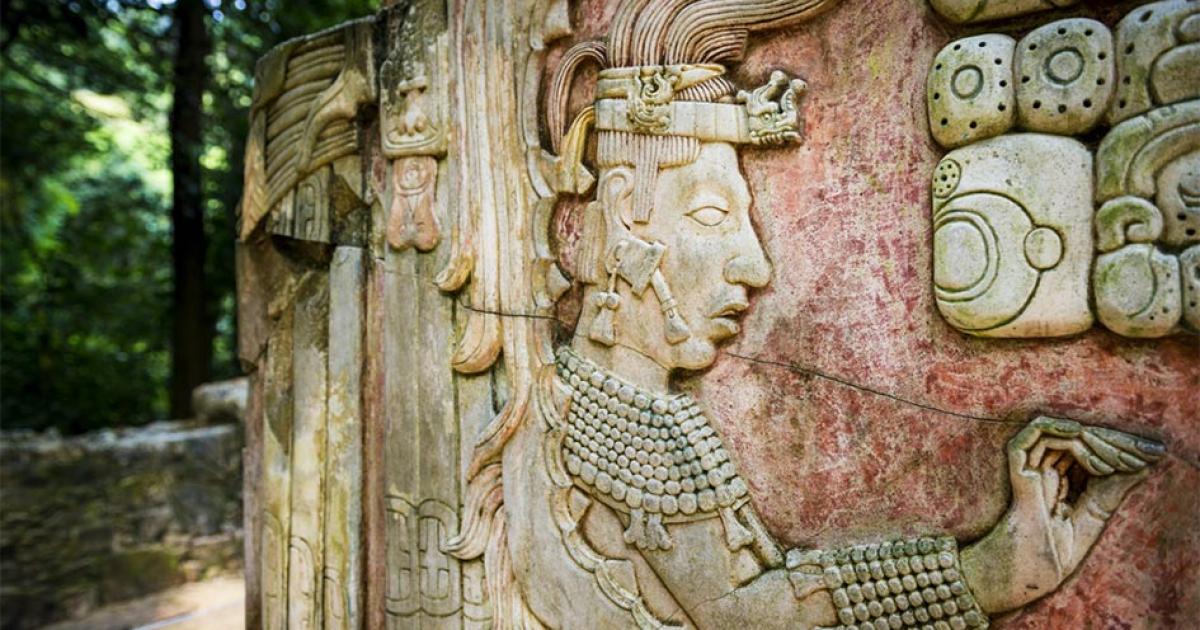 What happened to the Maya? This mysterious civilization dominated parts of Central America for over a 1000 years, but then, seemingly fell quite dramatically.     Source: PeekCC / Adobe stock