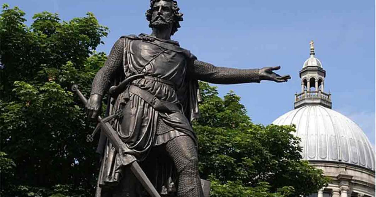 Statue of William Wallace at Aberdeen. Source: Public Domain