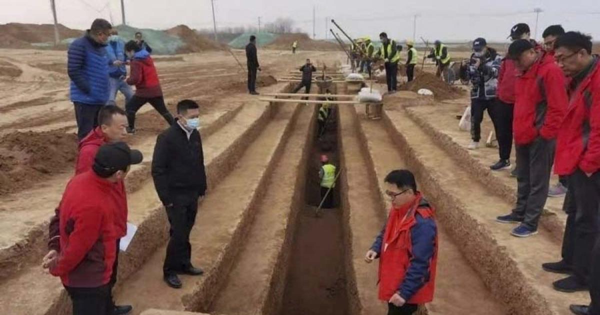 The Xianyang International Airport construction site where some of the thousands of new Xian tombs were recently discovered.          Source: Cultural Heritage Bureau of Shaanxi