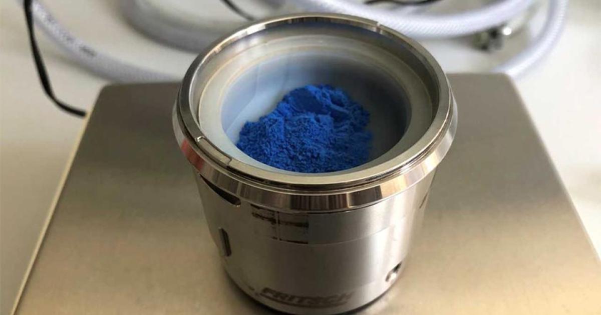 Egyptian blue pigment: the researchers obtained the nanosheets from this powder. (University of Göttingen