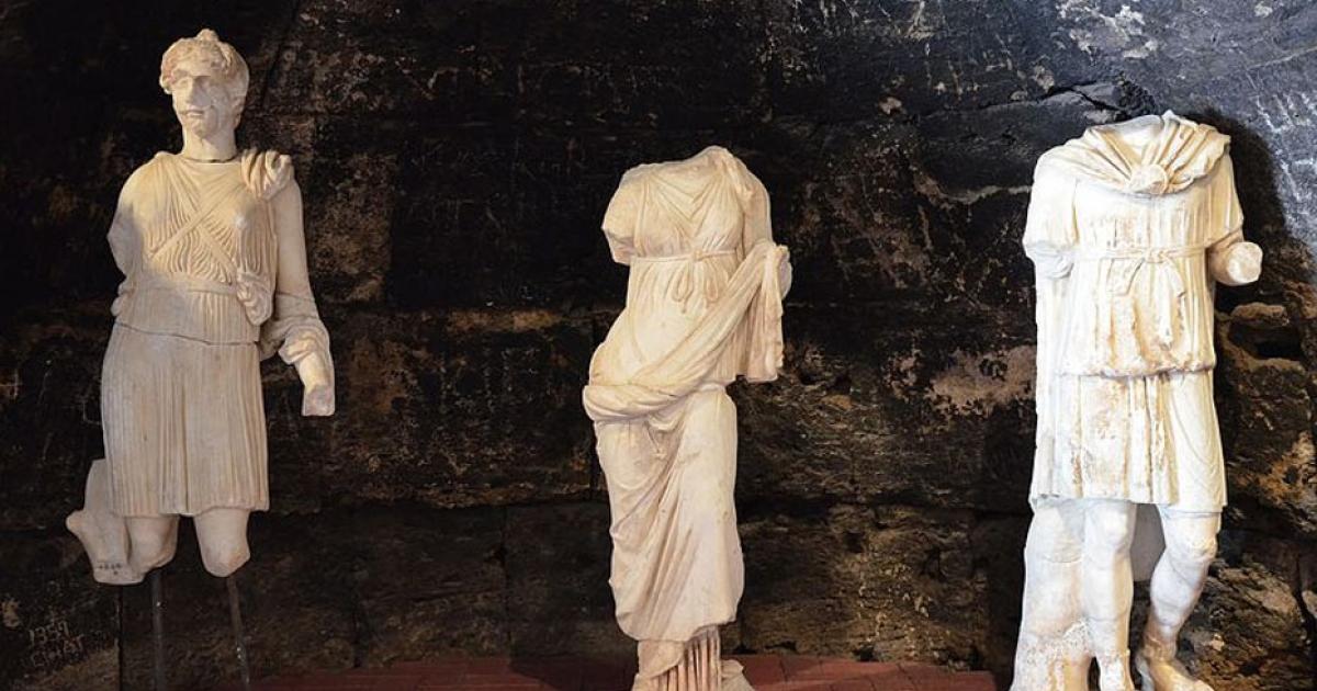 Representational image of broken Roman statues. The statues here were found before the current discovery and are housed in the Hierapolis Archaeological Museum, Turkey. 