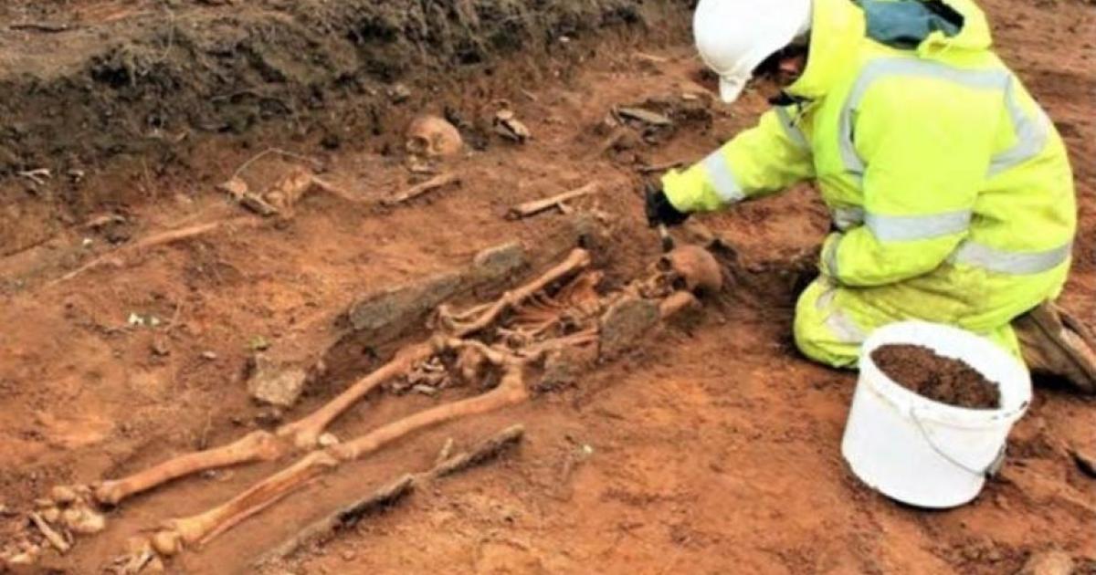 The site includes a cemetery of 18 humans buried from east to west in the Christian fashion from an as-yet undated era. As of press time, bits of bone have been sent off for radio carbon dating. 