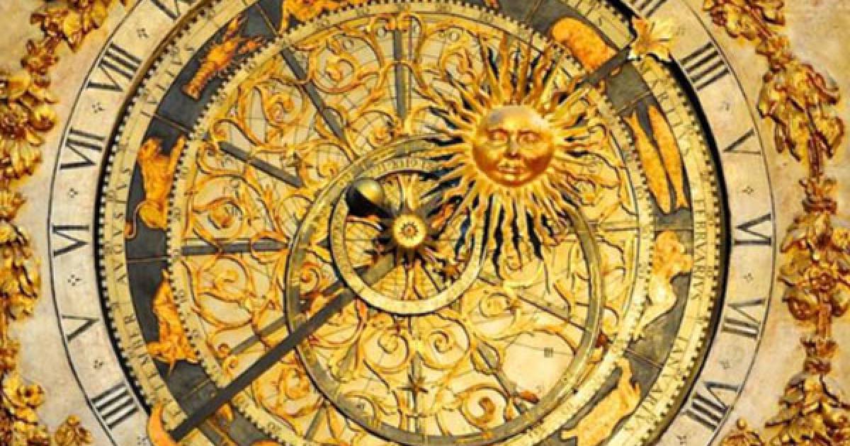 A celestial clock found in Cathédral St. Jean in Lyon (14th century)