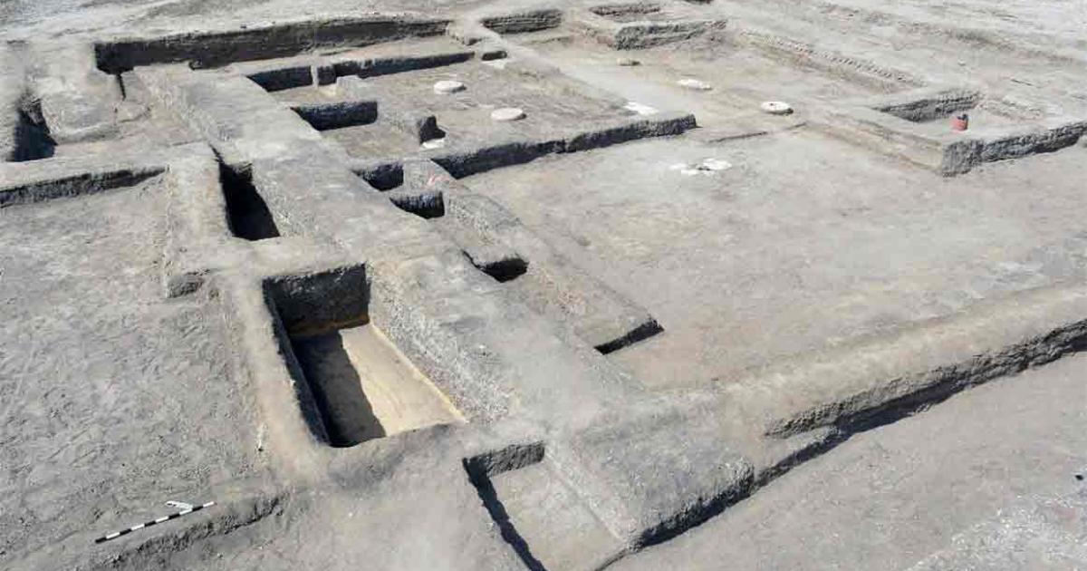 3,500-Year-Old Egyptian Royal Retreat Found in the Sinai Desert
