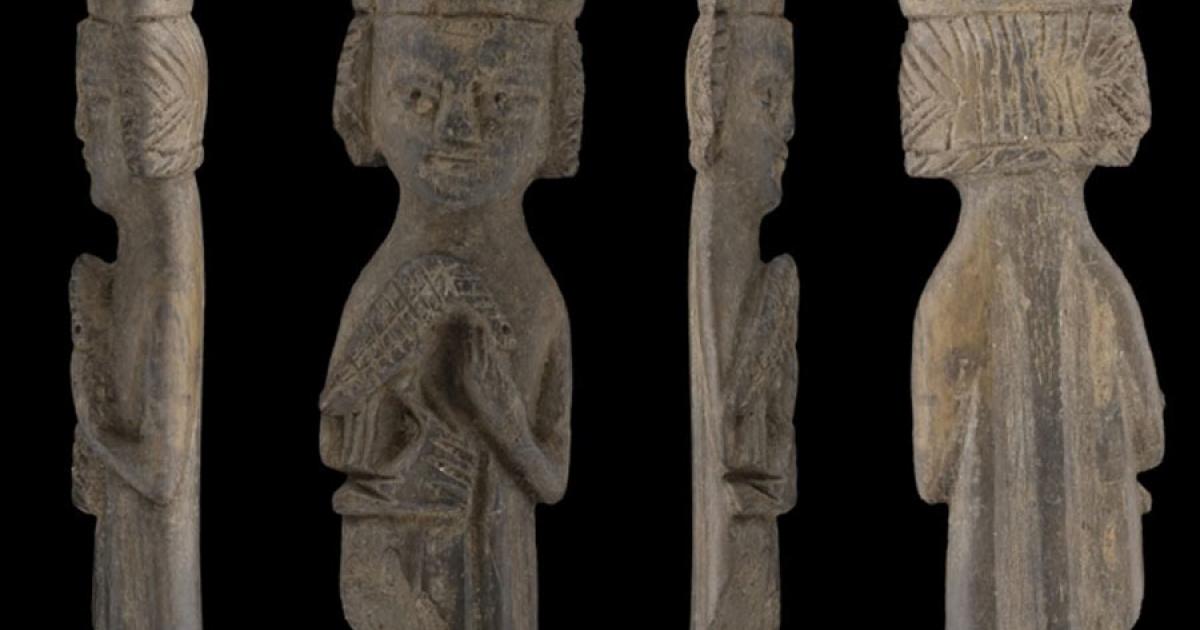 The rare medieval falconry figurine found in an ancient land fill site uncovered in the Old Town of Norway, Oslo.		Source: NIKU