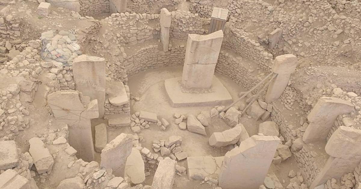 Göbeklitepe in Turkey, the oldest temple in the world. 