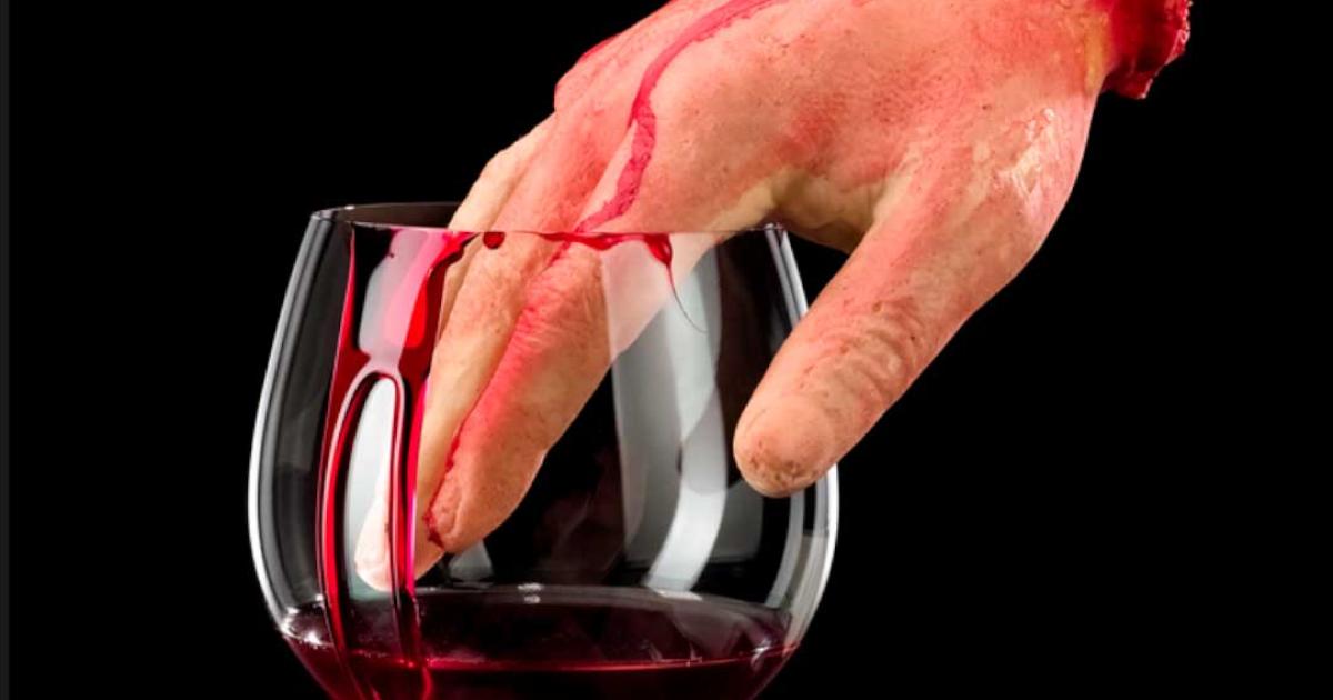 Top image: Romans believed that gladiator blood cured epilepsy. Source: Mariyana M / Adobe Stock