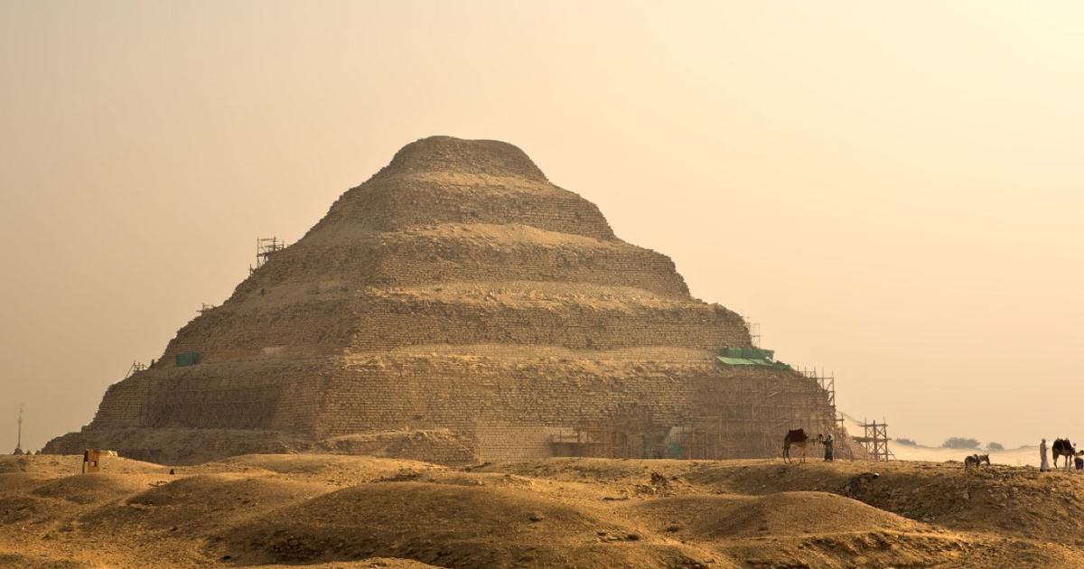 The hidden pyramid for Pharaoh Userkare may be in Saqqara, home to Djoser’s famous step pyramid. Source: Juan Aunión /Adobe Stock
