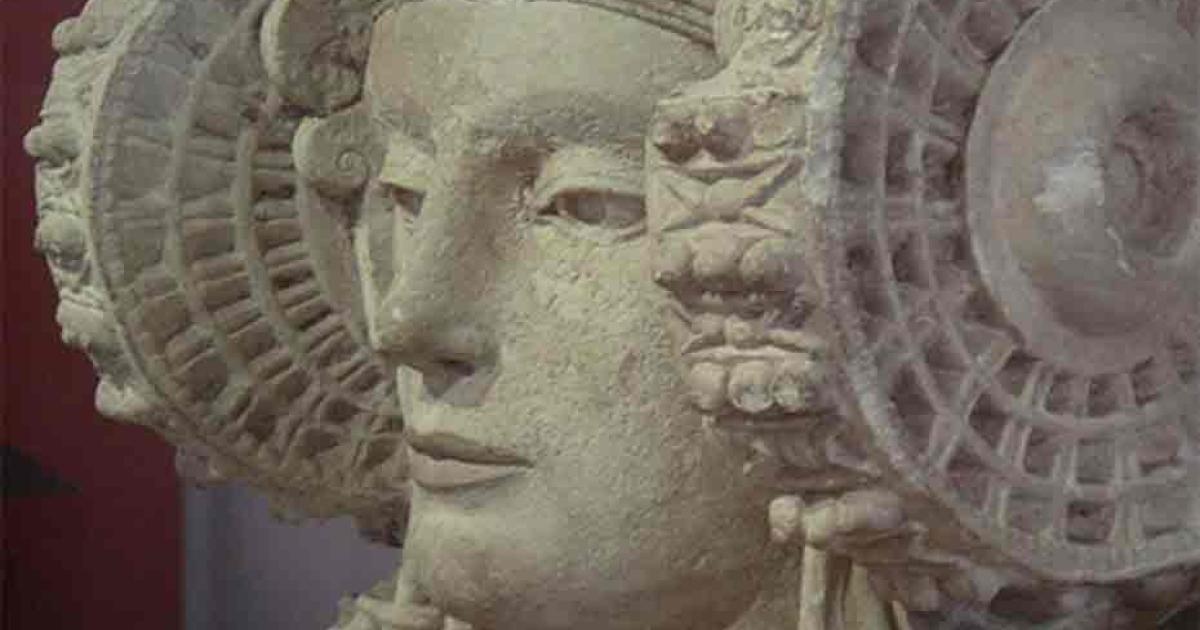 Detail, the face of the Lady of Elche. Source: Public Domain
