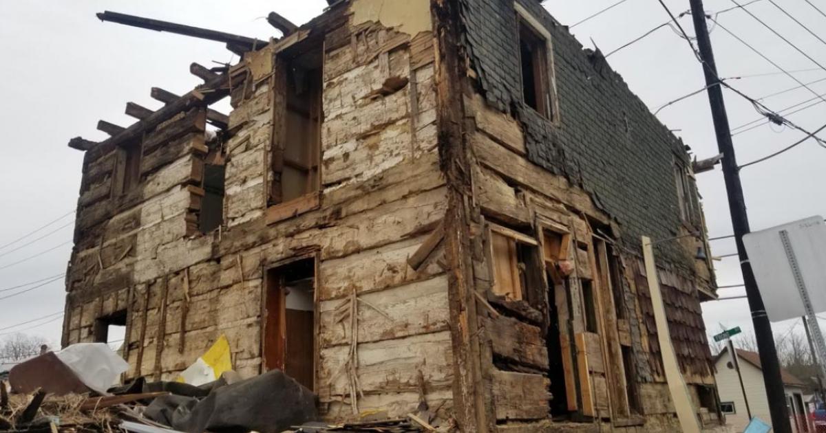 Revolutionary era log house revealed by demolishers.            Source: Valley Girl Views