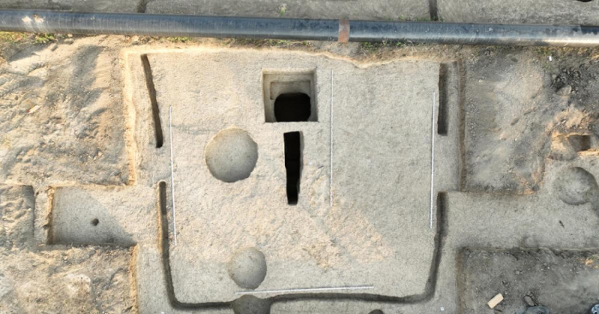 Aerial view of the Mayrtup excavation site.